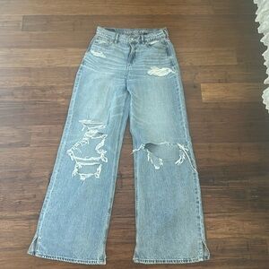 American Eagle Baggy Super High Rise Jeans